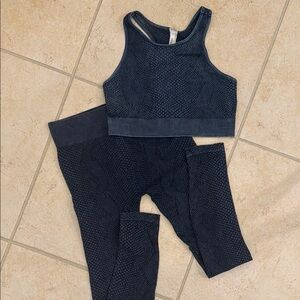 Nikibiki Womens Textured Leggings and Top Activewear Set